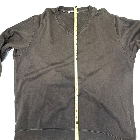 Cutter & Buck Women Top Size XL Brown VNeck Long Sleeve 100% Pima Cotton - Picture 3 of 9